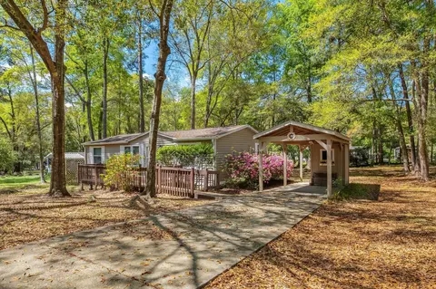 2116 Burnt Pne, Tallahassee, FL 32317
