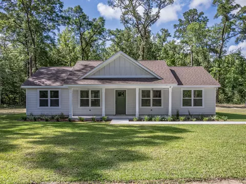 47 Appaloosa Rd, Crawfordville, FL 32327