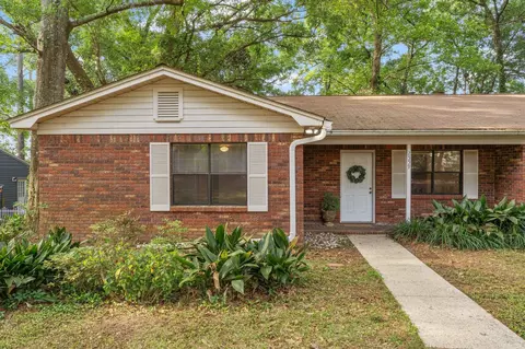 2559 Panther Creek Rd, Tallahassee, FL 32308