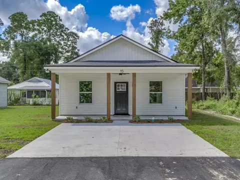 34 Pawnee Trl, Crawfordville, FL 32327