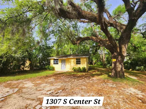1124 S Orange St, Perry, FL 32348