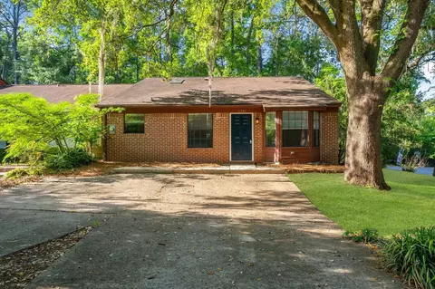1541 San Luis Rd, Tallahassee, FL 32304