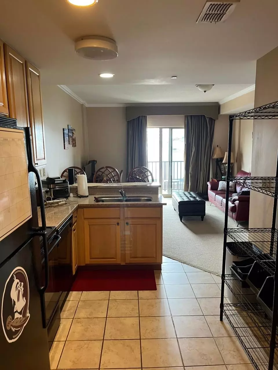 Kitchen - 215 W College Ave #511, Tallahassee, FL 32301 photo 2 of 3