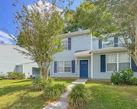 2185 S Timberwood Cir, Tallahassee, FL 32304