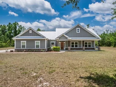 229 Martin Farms Rd, Crawfordville, FL 32327