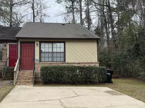136 Boardwalk Ln, Tallahassee, FL 32301