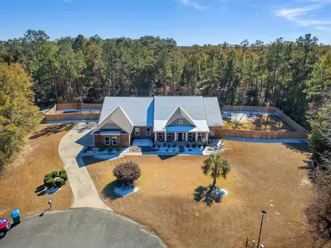 63 Daffodil Cv, Crawfordville, FL 32327