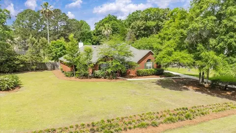 370 Milestone Dr, Tallahassee, FL 32312