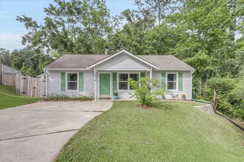 1379 Idlewild Dr, Tallahassee, FL 32311