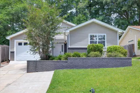 1658 Springwood Dr, Tallahassee, FL 32308