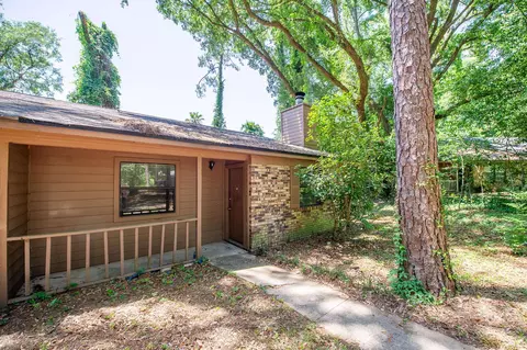 2543 Panther Crk, Tallahassee, FL 32308