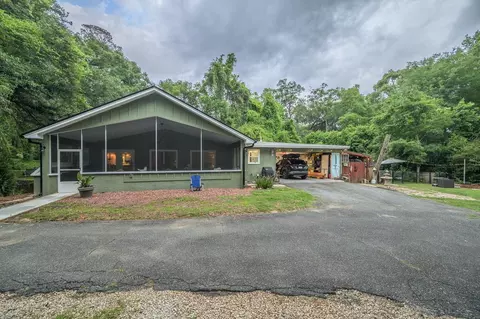 3006 Southshore Cir, Tallahassee, FL 32312