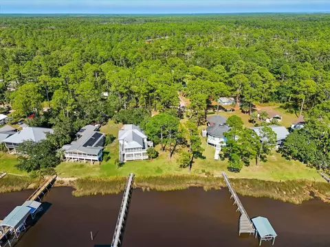 134 River Dr, Panacea, FL 32346 photo 6