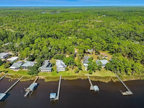 134 River Dr, Panacea, FL 32346 photo 9