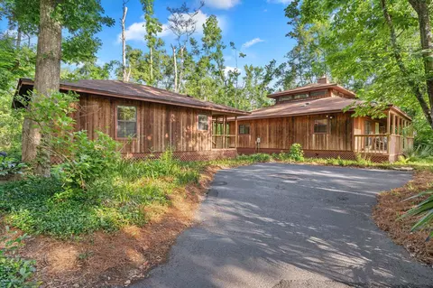 1705 Brookside Blvd, Tallahassee, FL 32301