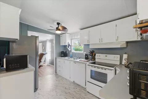 366 Bradshaw Blvd, Perry, FL 32348 photo 6