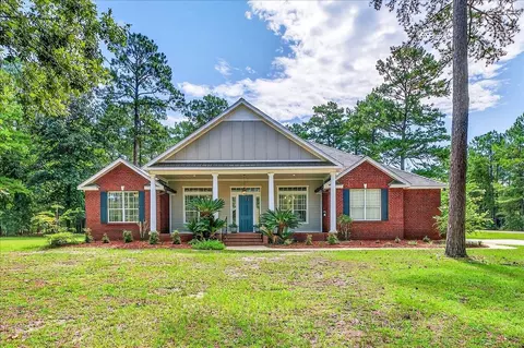 7432 Dresden Rd, Tallahassee, FL 32309