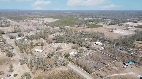 000 Pine Bluff Rd, Perry, FL 32348