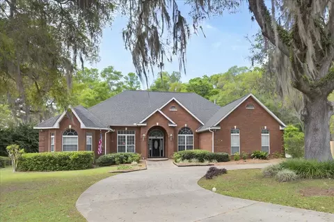 1228 Greensward Dr, Tallahassee, FL 32312