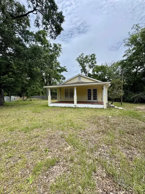 2755 Lake Bradford Rd, Tallahassee, FL 32310