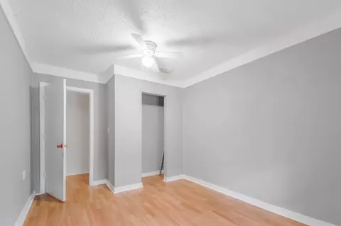 Bedroom - 2851 E Dorman Peacock Rd, Perry, FL 32348 photo 3 of 5