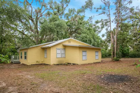 Exterior - 2851 E Dorman Peacock Rd, Perry, FL 32348 photo 9 of 10
