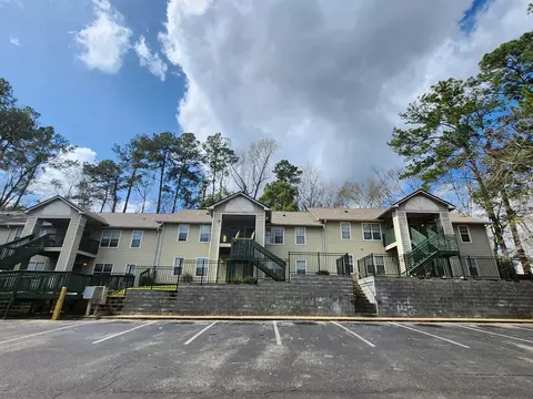 1100 Green Tree Ct #C, Tallahassee, FL 32304
