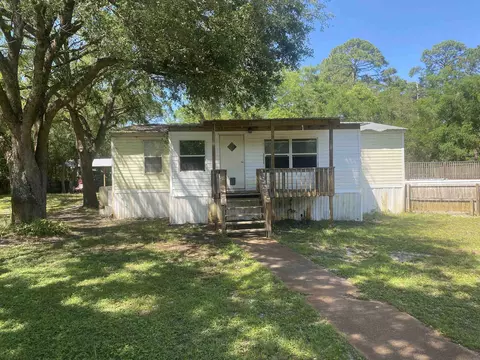 92 Koch St, Panacea, FL 32346 photo 1