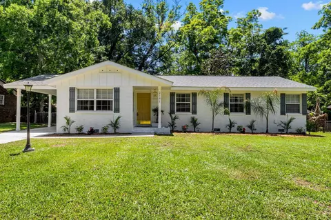 2101 Scenic Rd, Tallahassee, FL 32303