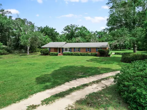 11858 NW State Road 20, Bristol, FL 32321