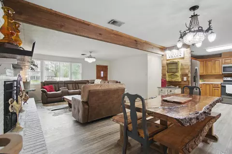 Dining - 319 Glenridge Rd, Perry, FL 32348 photo 1 of 1