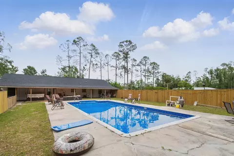 Exterior - 319 Glenridge Rd, Perry, FL 32348 photo 5 of 5