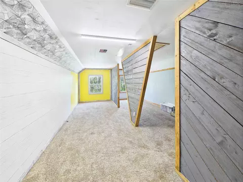 Entry Way - 3696 Joel Aman Rd, Perry, FL 32347 photo 2 of 3