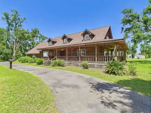 Exterior - 3696 Joel Aman Rd, Perry, FL 32347 photo 3 of 13