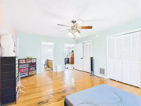 Bedroom - 3696 Joel Aman Rd, Perry, FL 32347 photo 4 of 5