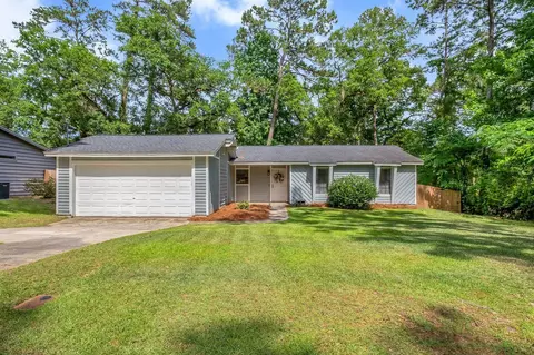 2401 Lanrell Dr, Tallahassee, FL 32303