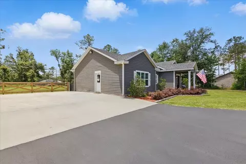 604 Judson Dr, Perry, FL 32348 photo 2
