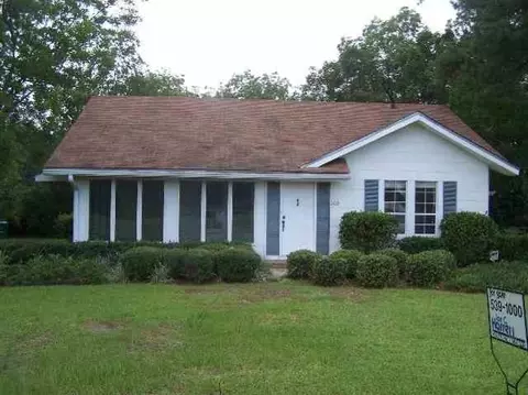 309 E 6th Ave, Havana, FL 32333