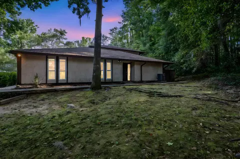 310 Westwood Dr, Tallahassee, FL 32304