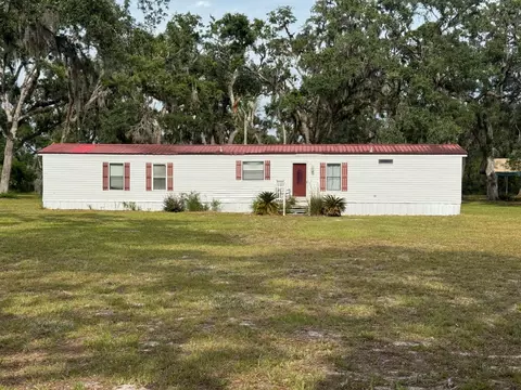 8622 Beach Rd, Perry, FL 32348