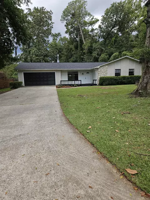 2305 Carrick Ct, Tallahassee, FL 32309