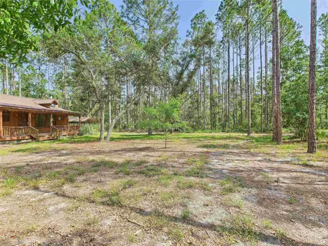 18722 Key Deer Ct, Perry, FL 32348 photo 2