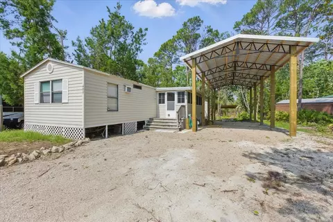 409 NE Second St, Steinhatchee, FL 32359 photo 1