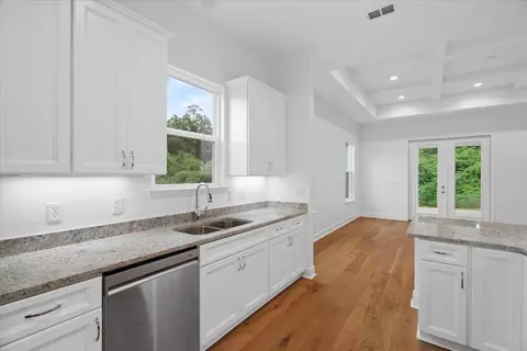 Kitchen - 5752 Bascom Ln, Tallahassee, FL 32309 photo 1 of 4