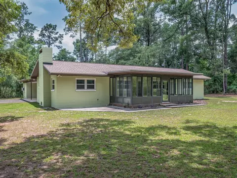 38 Duncan Dr, Crawfordville, FL 32327