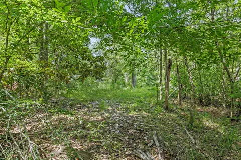 120 Darwin Pl, Quincy, FL 32351
