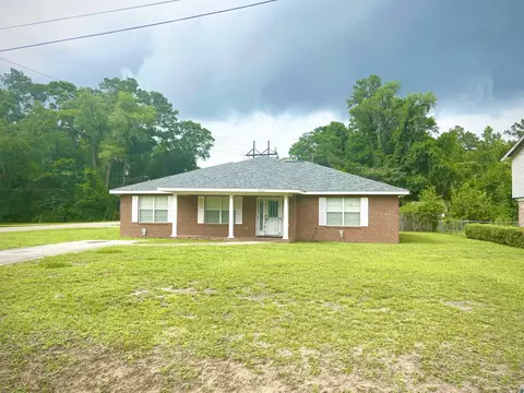 220 Bragg Dr, Tallahassee, FL 32305