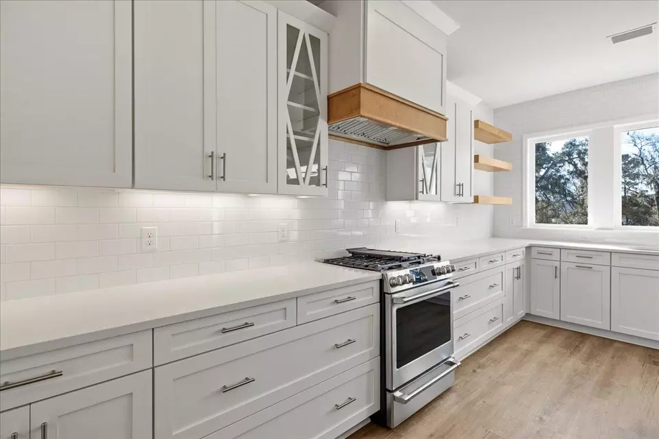 Kitchen - 4149 Rampart Rd, Tallahassee, FL 32317 photo 6 of 8