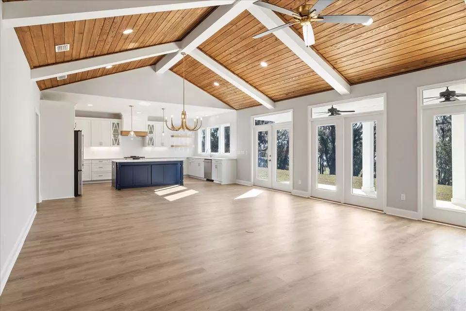 Living - 4149 Rampart Rd, Tallahassee, FL 32317 photo 2 of 5