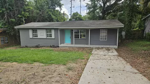 1713 Atkamire Dr, Tallahassee, FL 32304